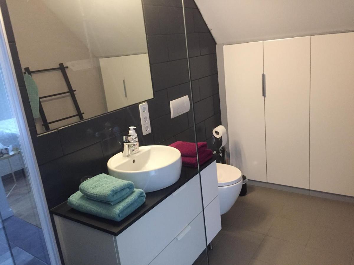 Familienfreundliche Ferienwohnung Am See Sömmerda Екстериор снимка